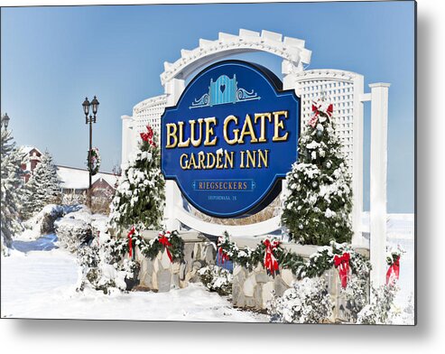 Blue Gate Metal Print featuring the photograph Blue Gate Garden Inn by David Arment