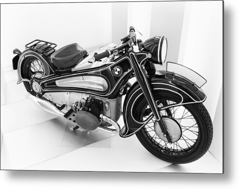 Bmw Metal Print featuring the photograph BMW R7 1934 Prototype by Pablo Lopez
