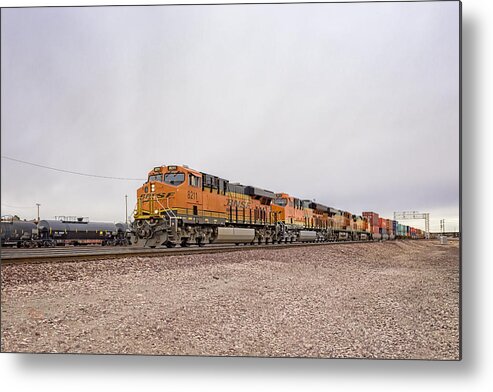 Bns8211 Metal Print featuring the photograph Bnsf8211 by Jim Thompson