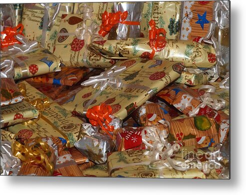 Prott Metal Print featuring the photograph Christmas Gifts For Refugees by Rudi Prott