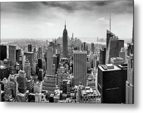 Empire State Building Metal Print featuring the photograph Classic New York by Az Jackson