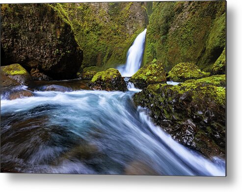 Waterfall Metal Print featuring the photograph Columbia Cascade by Mike Lang