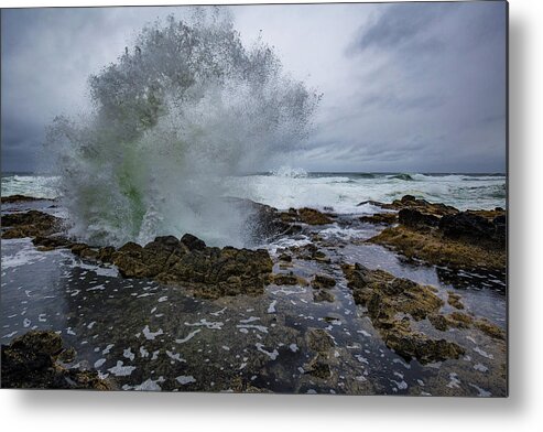 Oregon Coast Metal Print featuring the photograph Extra Splash by Ashlyn Gehrett