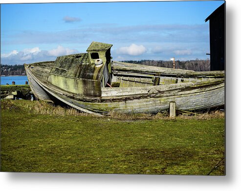 Fishing Boat Metal Print featuring the photograph Final Port by Tom Cochran