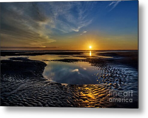 Sunset Metal Print featuring the photograph Glory by DJA Images