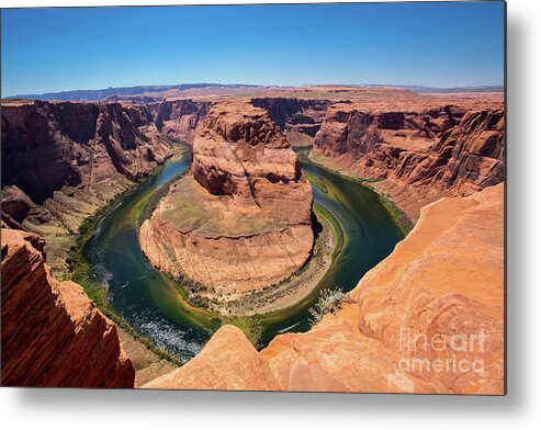 Horseshoe Bend In Page Arizona Near The Grand Canyon Metal Print featuring the photograph Horseshoe Bend by Sanjeev Singhal