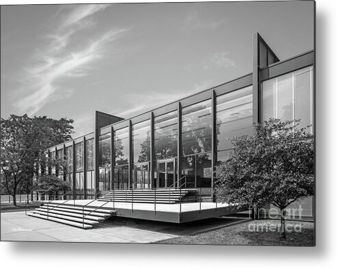 Iit Metal Print featuring the photograph Illinois Institute of Technology Crown Hall by University Icons