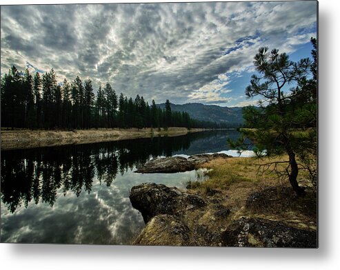Kettle River Metal Print featuring the photograph Kettle River at Barstow by Loni Collins