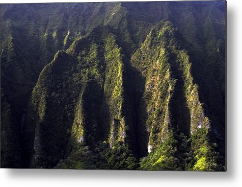  Metal Print featuring the photograph Koolau Range, Oahu by Kenneth Campbell