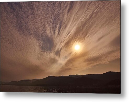 Lake Roosevelt Metal Print featuring the photograph Lake Roosevelt Washington by Loni Collins