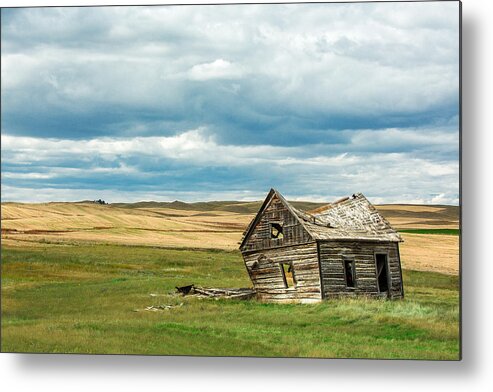 Old Metal Print featuring the photograph Leaving Home by Todd Klassy