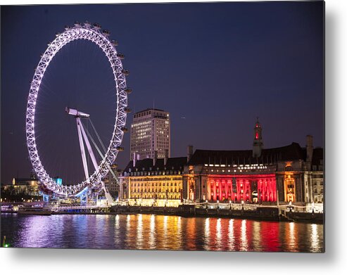 Architecture Metal Print featuring the photograph London's Eye by Richard Nowitz