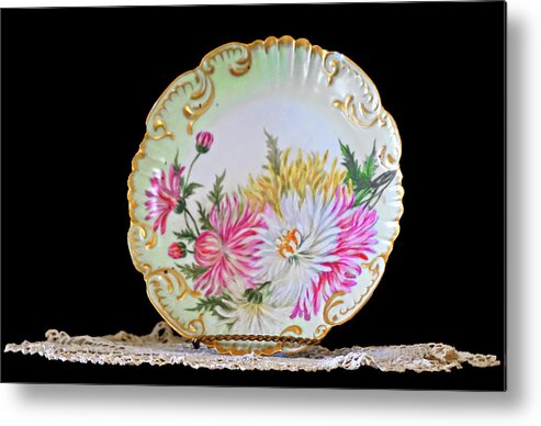 Plate Metal Print featuring the photograph Lunch Plate by Dennis Dugan