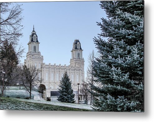 Blue Sky Metal Print featuring the photograph Manti Temple on Thanksgiving Morning by K Bradley Washburn