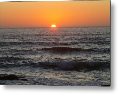 Sunset Metal Print featuring the photograph Pacific Sunset by Mark Miller