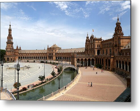 Plaza De Espana Metal Print featuring the photograph Plaza De Espana 4 by Andrew Fare