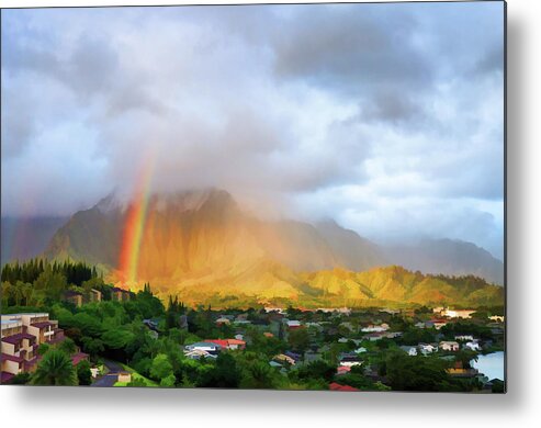 Hawaii Metal Print featuring the photograph Puu Alii with Rainbow by Dan McManus