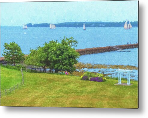 Maine Lobster Boats Metal Print featuring the photograph Rockland Harbor Boats by Tom Singleton