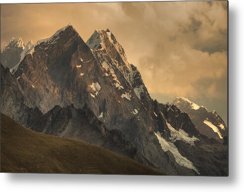 00498195 Metal Print featuring the photograph Rondoy Peak 5870m At Sunset by Colin Monteath