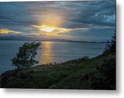 Oregon Coast Metal Print featuring the photograph San Juan Island Sunset by Tom Singleton
