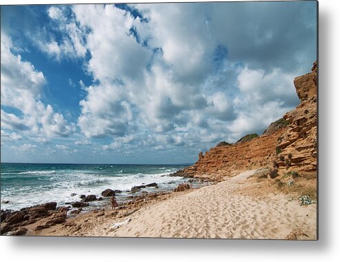 Sea Metal Print featuring the photograph Scivu by Laura Melis