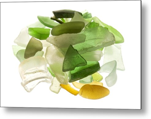 White Background Metal Print featuring the photograph Sea glass by Fabrizio Troiani