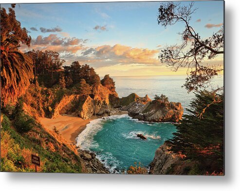 Waterfall Metal Print featuring the photograph Seaside Falls by Erick Castellon