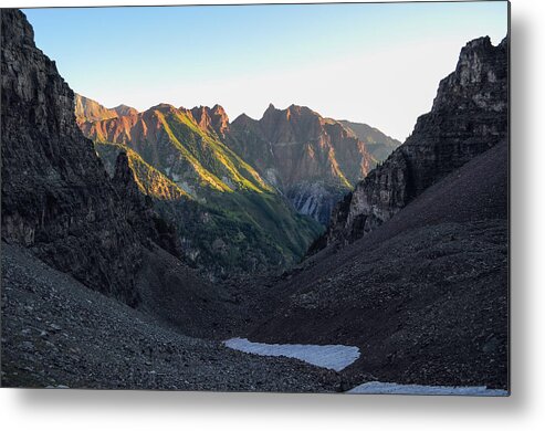 Sievers Metal Print featuring the photograph Sievers Mountain by Aaron Spong