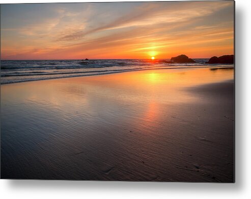 Oregon Sunset Metal Print featuring the photograph Simply Sunset by Kristina Rinell