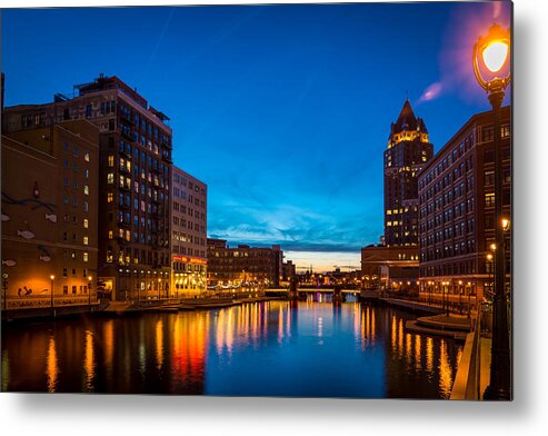 Wi Metal Print featuring the photograph Slipping Toward Twilight by Bill Pevlor