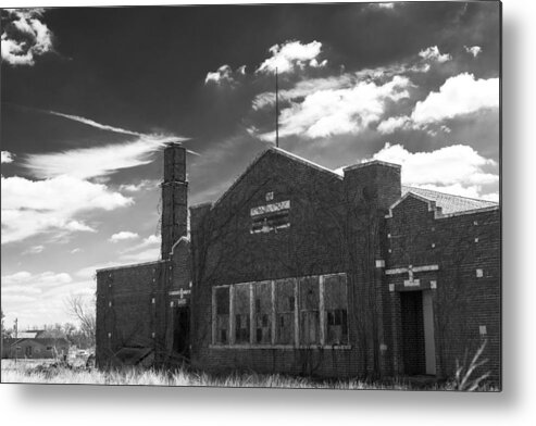 Oklahoma Metal Print featuring the photograph Sumner School by Hillis Creative
