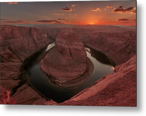 Sunset Metal Print featuring the photograph Sunset at Horseshoe Bend by Susan Rissi Tregoning