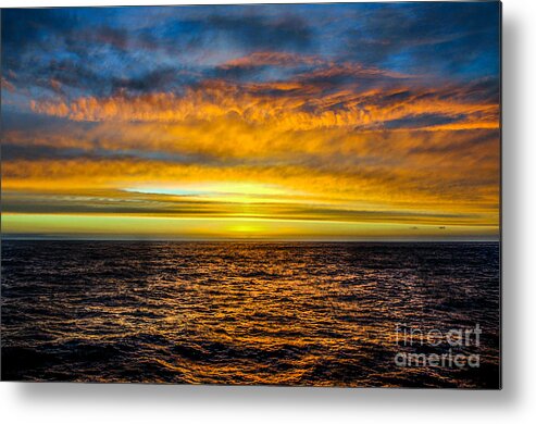 Sunset Metal Print featuring the pyrography Sunset at Sea by David Meznarich