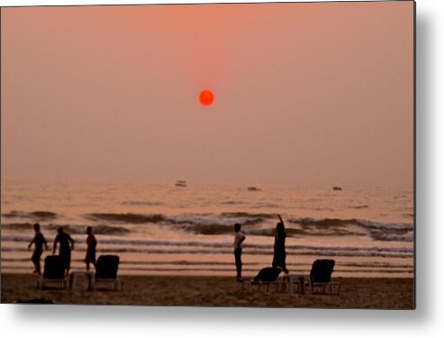 Beautiful Tropical Sunset At A Beach On An Indian Ocean Metal Print featuring the photograph The Orange Moon by Sher Nasser