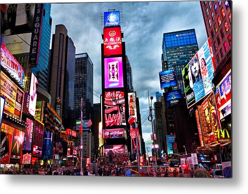 Times Square Metal Print featuring the photograph Times Square North H by Robert Meyers-Lussier