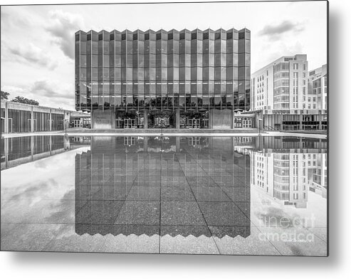Chicago Metal Print featuring the photograph University of Chicago D' Angelo Law Library by University Icons