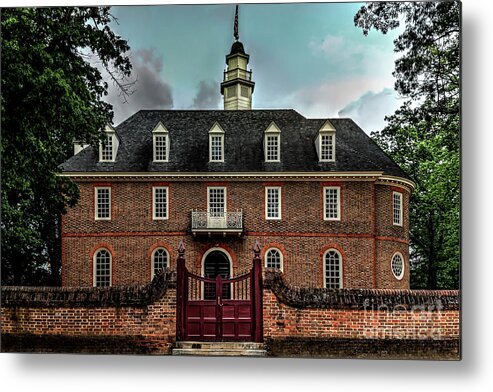 Colonial Williamsburg Metal Print featuring the photograph Williamsburg Capitol Building by Gene Bleile Photography