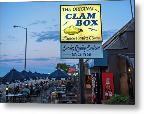 Quincy Metal Print featuring the photograph Wollaston Beach Quincy MA Clam Box by Toby McGuire