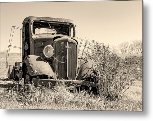 Vintage Truck Metal Print featuring the photograph Yesterday by Holly Ross
