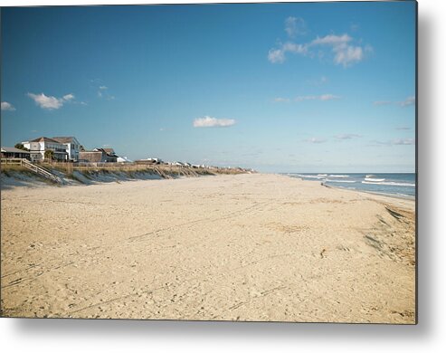 Water's Edge Metal Print featuring the photograph Amelia Island Beach In Florida, Usa by Code6d