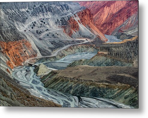 Abstract Metal Print featuring the photograph Anjihai Grand Canyon by Richard Liu