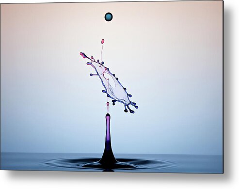 Drop Metal Print featuring the photograph Color Water Art by Edy Pamungkas