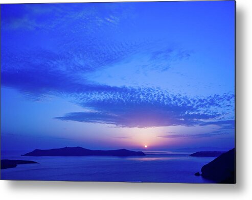 Scenics Metal Print featuring the photograph Dark Blue Sunset by Arturbo