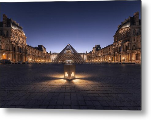 Paris Metal Print featuring the photograph Dark Louvre by Jorge Ruiz Dueso