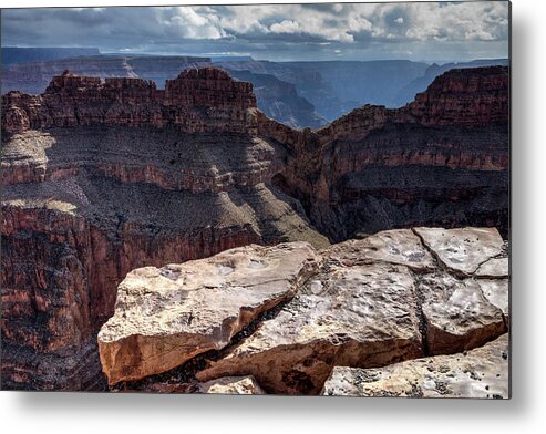 Arizona Metal Print featuring the photograph Eagle Point by James Marvin Phelps