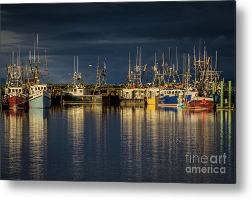 Boats Metal Print featuring the photograph Evening Reflections by Eva Lechner