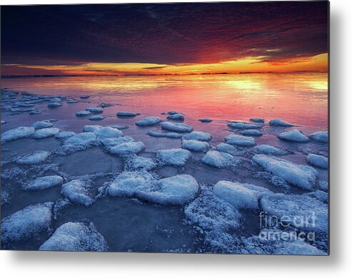 December Metal Print featuring the photograph Ice Pancake Sunrise WI8706 by Mark Graf