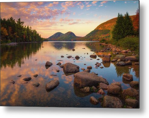 Pond Metal Print featuring the photograph Jordan Pond Sunset by Kim Carpentier