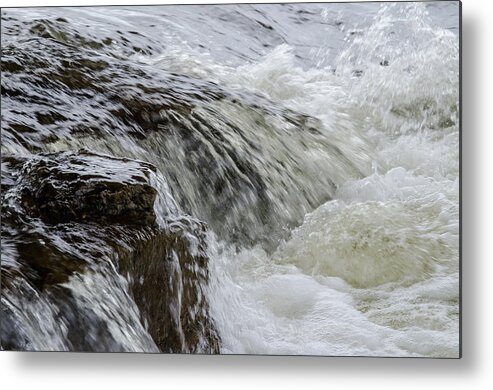 Mississippi River Metal Print featuring the photograph Moving Water on the Mississippi River in Pakenham by Rob Huntley
