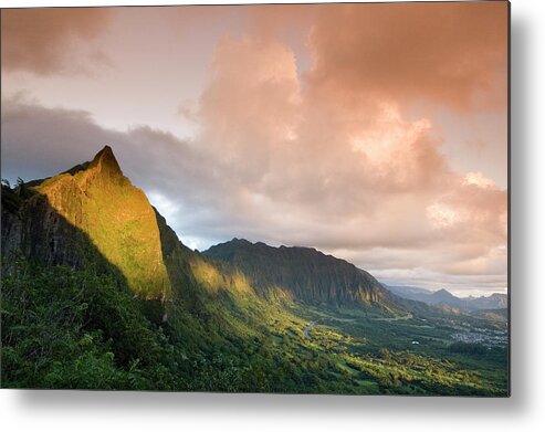 Shadow Metal Print featuring the photograph Nuuanu Pali At Sunrise, Oahu, Hawaii by John Elk Iii